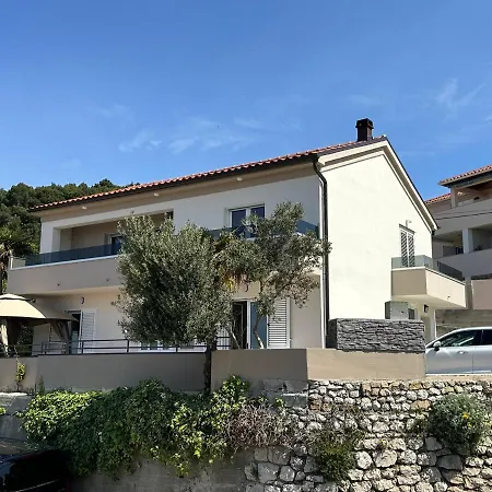 Apartments Jelka Banjol Exterior photo