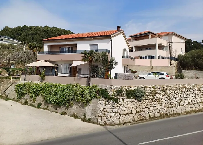 Apartments Jelka